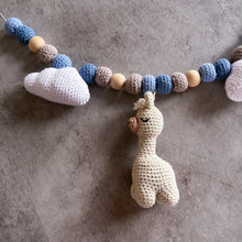 Indlæs billede til gallerivisning Strolling Alpaca