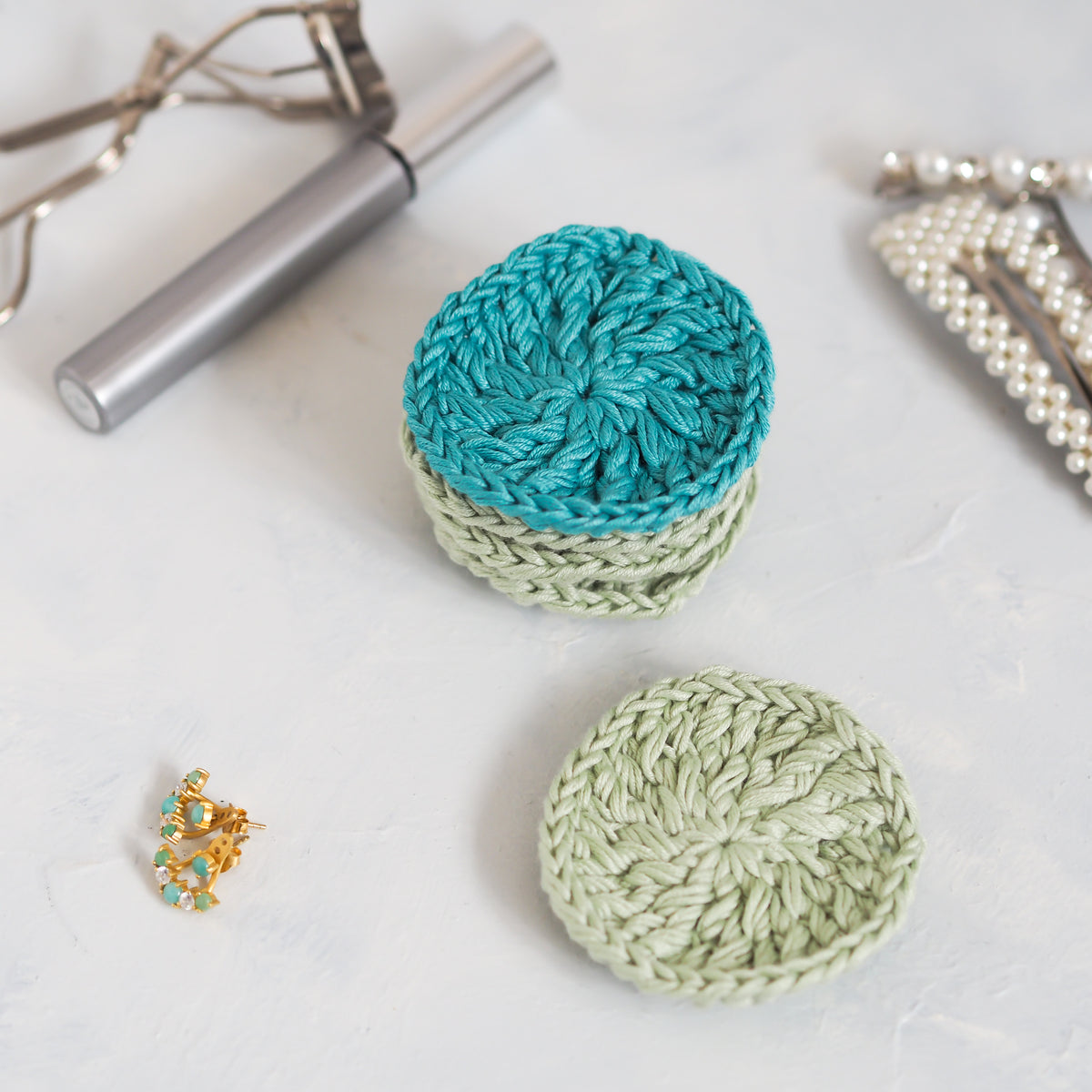 Twisted Cotton Pads