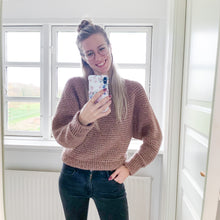 Indlæs billede til gallerivisning Winglet Sweater