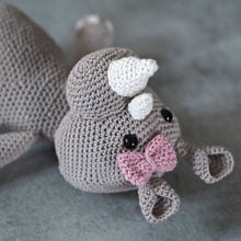 Indlæs billede til gallerivisning Nika Næsehorn