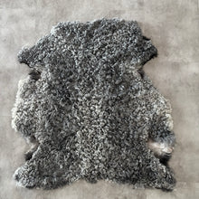 Indlæs billede til gallerivisning Lammeskind
