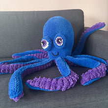 Indlæs billede til gallerivisning Ollie Blæksprutte
